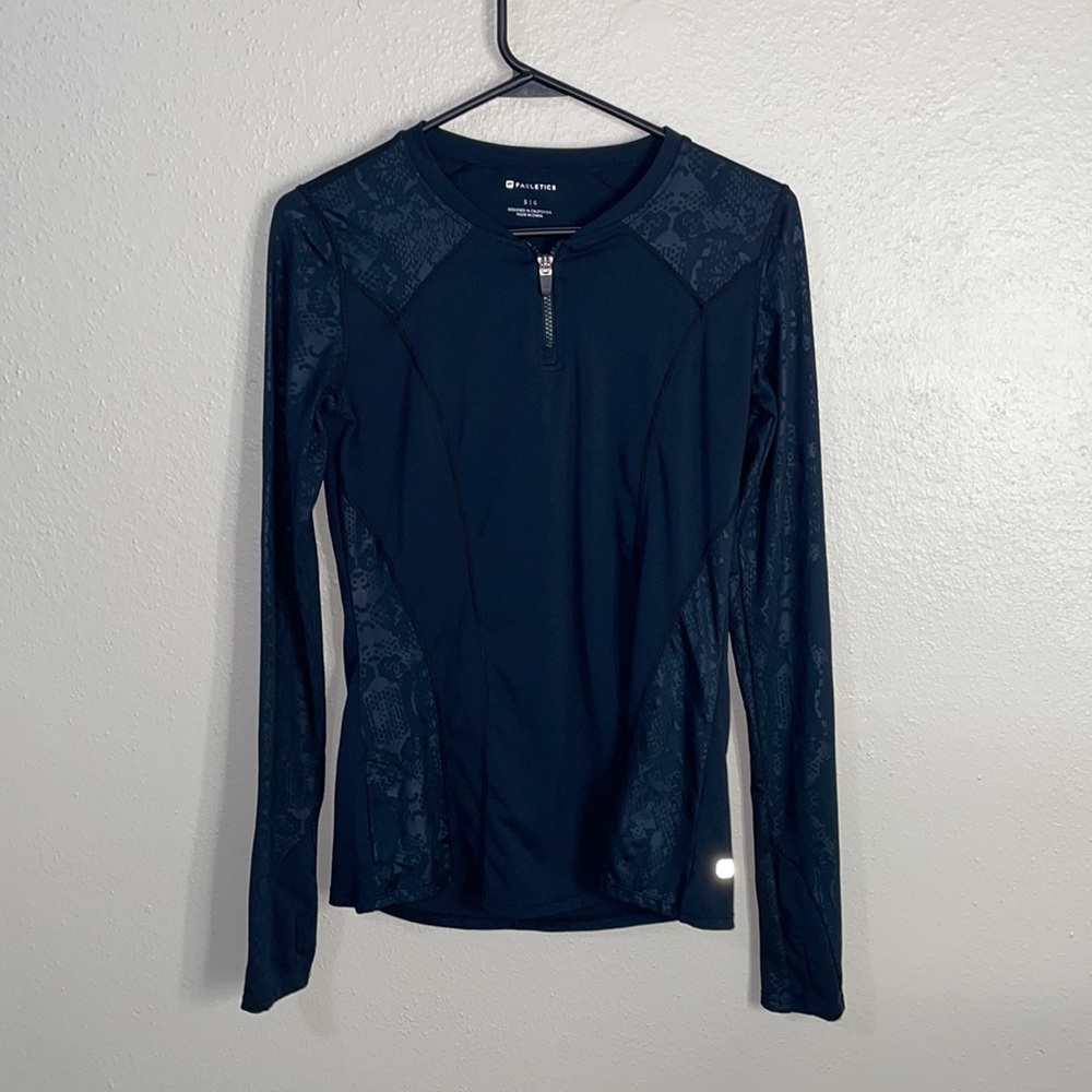 Fabletics sweater